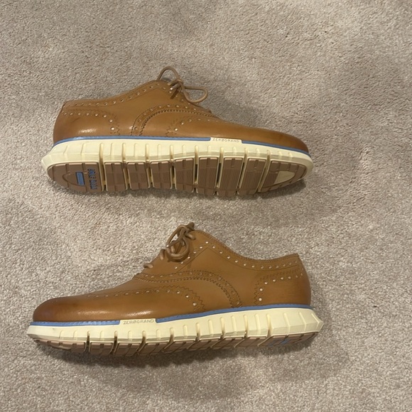 Cole Haan, the Mens' ZERØGRAND Remastered Wingtip Leather Oxford Size 7W - Picture 2 of 9